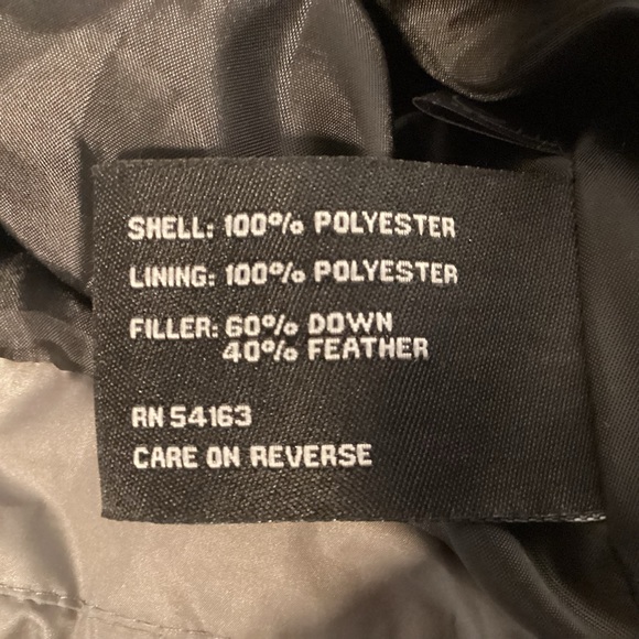 Kenneth Cole New York Sundance Film Festival Down Vest Women’s size XL - Picture 8 of 16